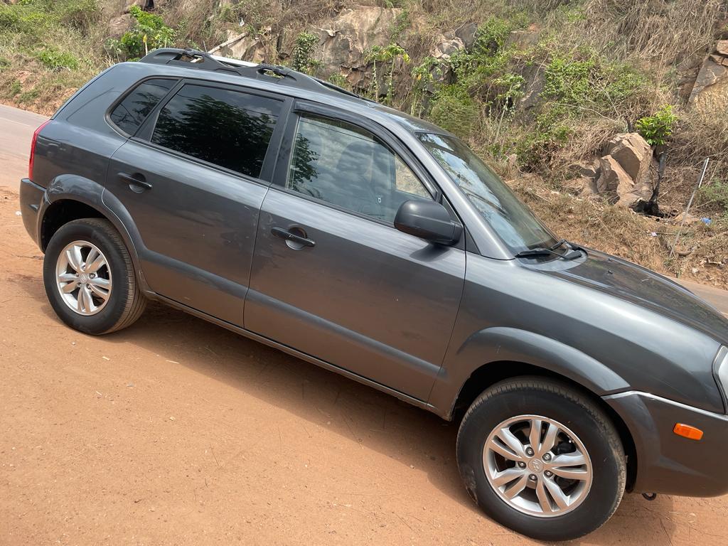 HYUNDAI tucson