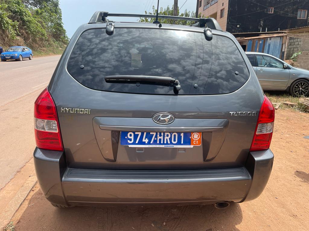 HYUNDAI tucson